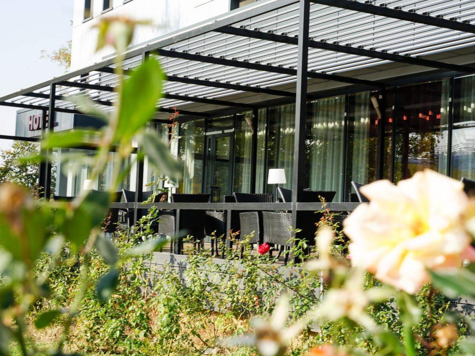 Hotel Criss Bukarest Eksteriør billede