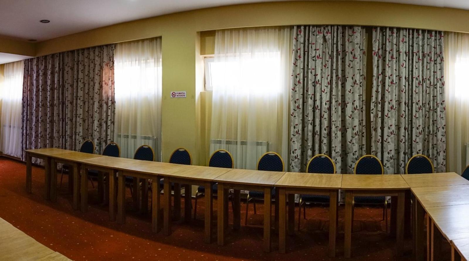 Hotel Criss Bukarest Eksteriør billede